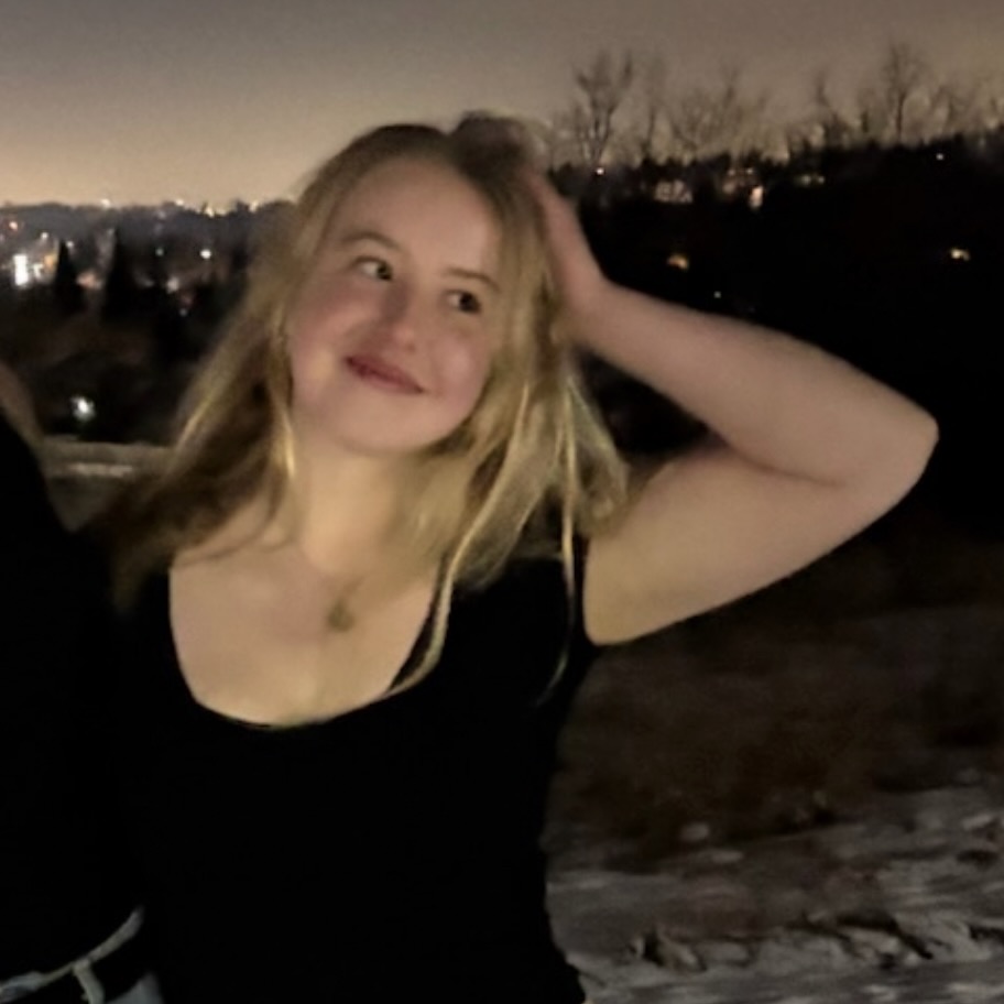 Gabrielle (Evi) Hanishewski